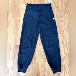 Women’s vouri black comfy jogger sweat pants excellent condition M